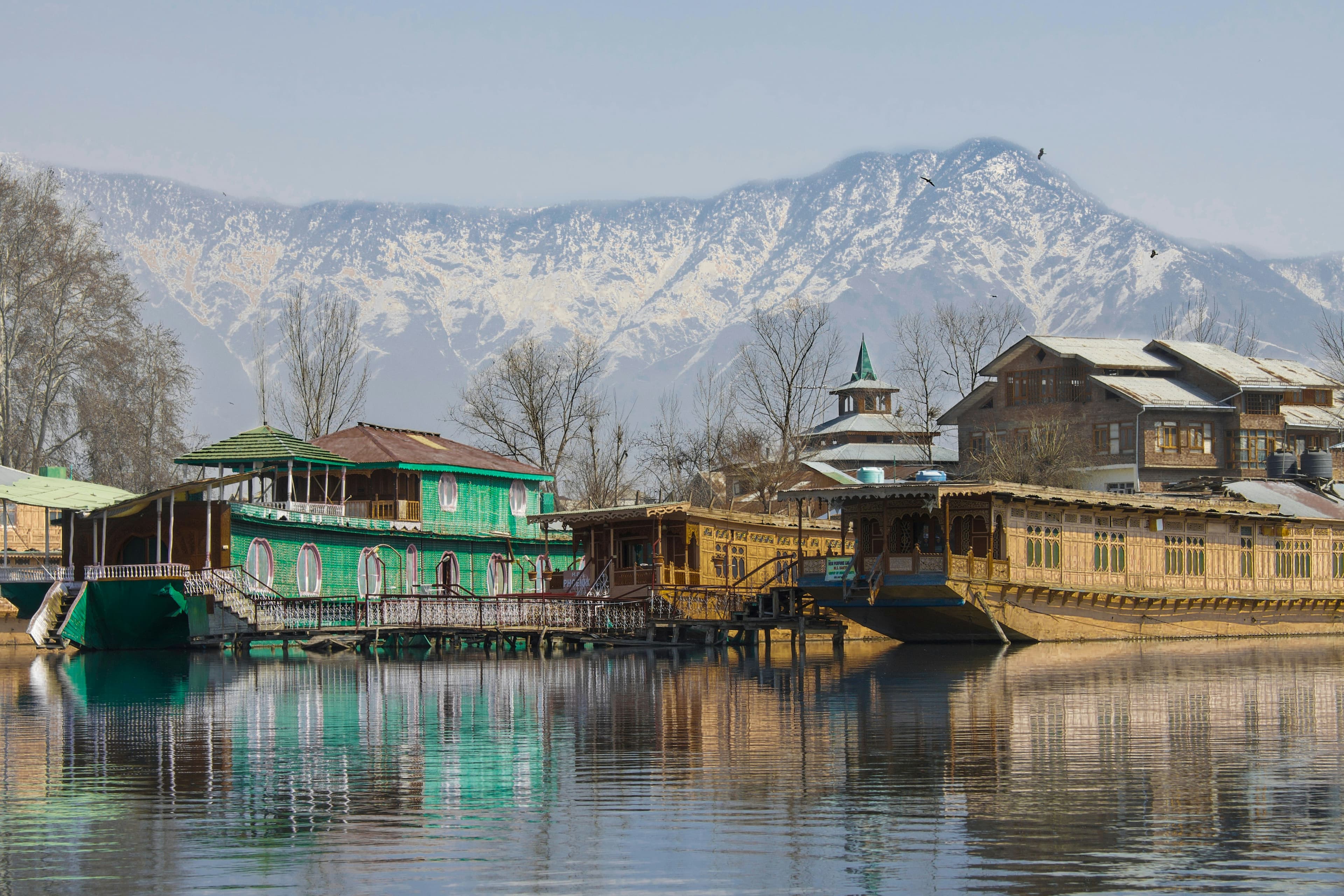 Houseboat stay in Srinagar