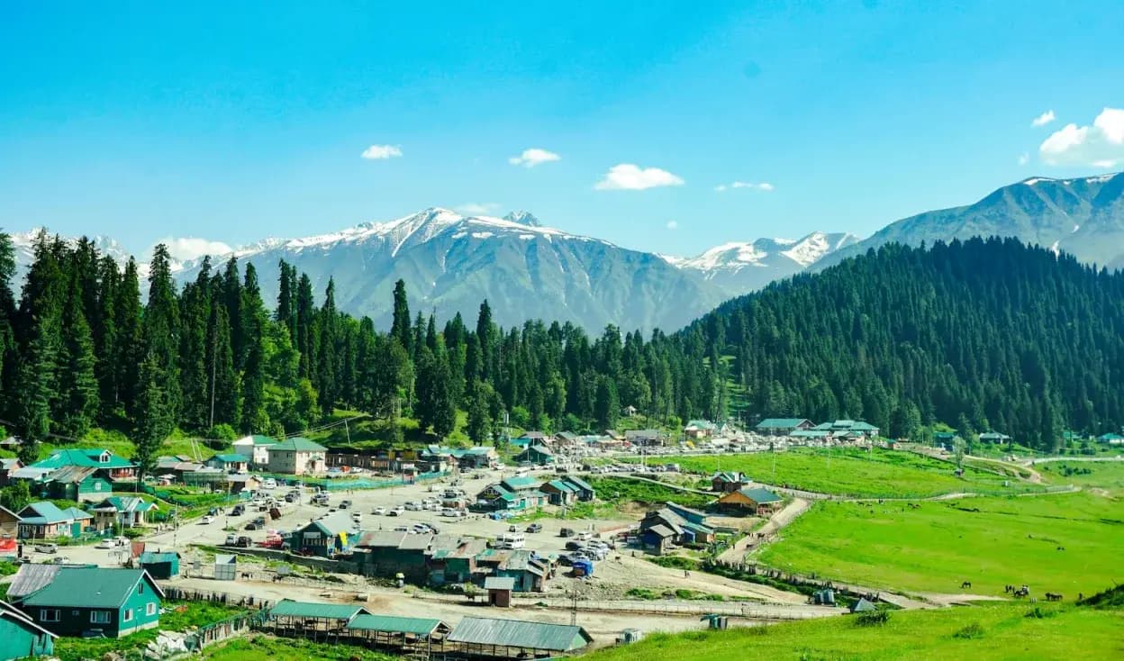 Kashmir Family Tour Package